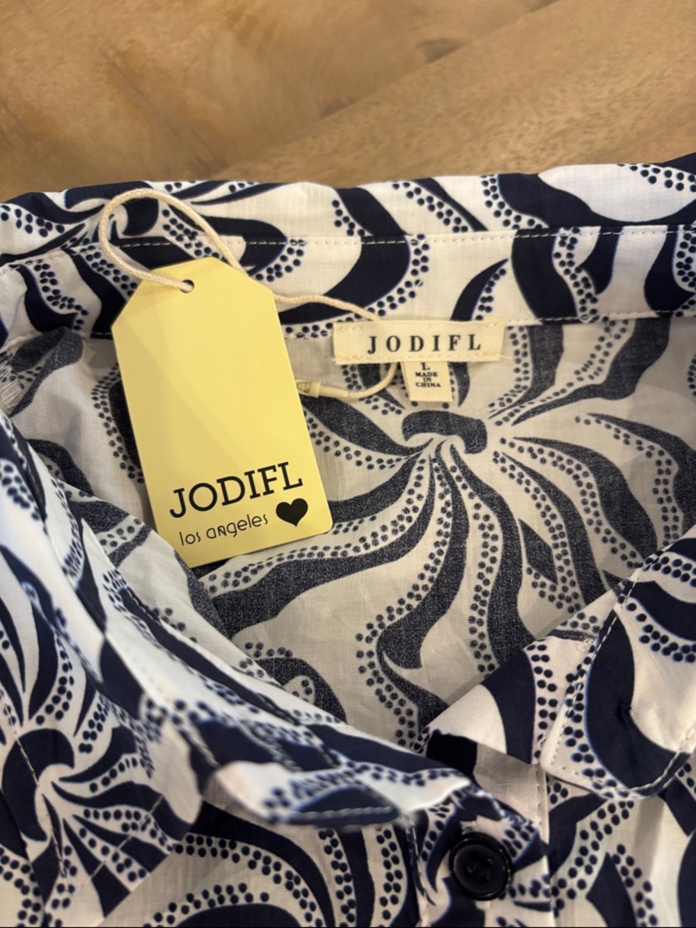 JODIFL Boutique Button-Front Navy & White Shirt Top Large NWT 100% Cotton - Picture 6 of 8